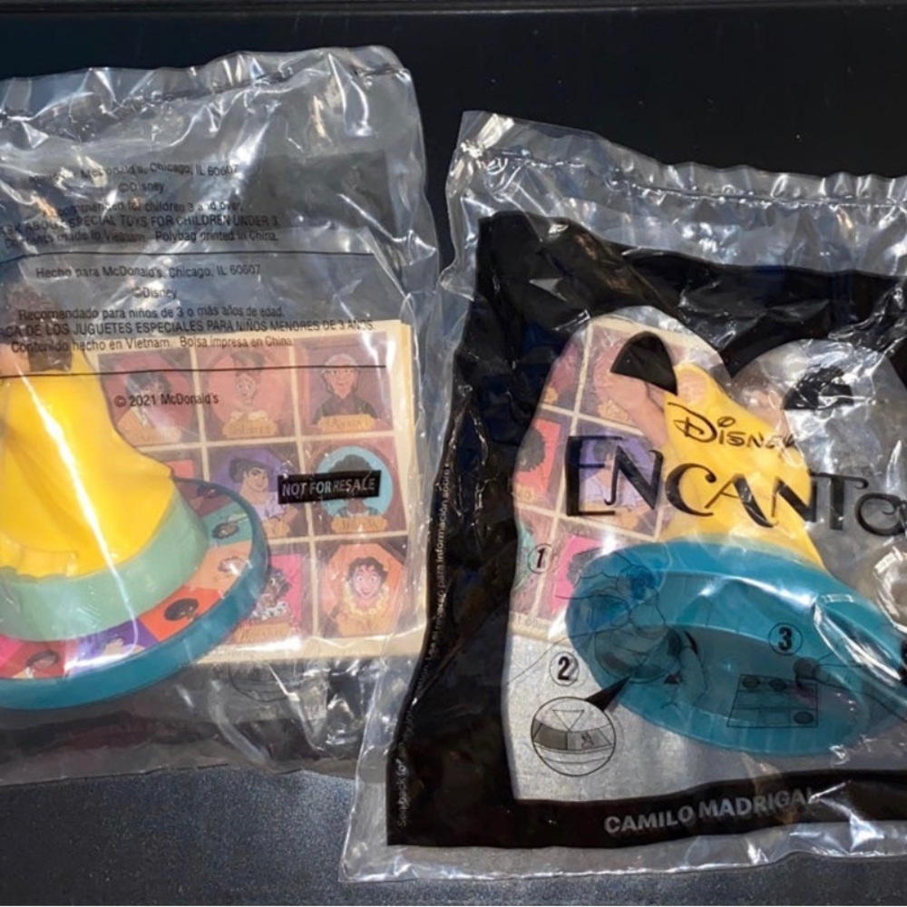 2x Disney Encanto Camilo Madrigal x McDonalds Toy #6 Sealed brand new 2022